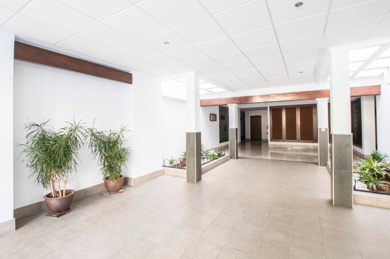 Apartamentos Los Alamos Sardinero Torremolinos Kültér fotó